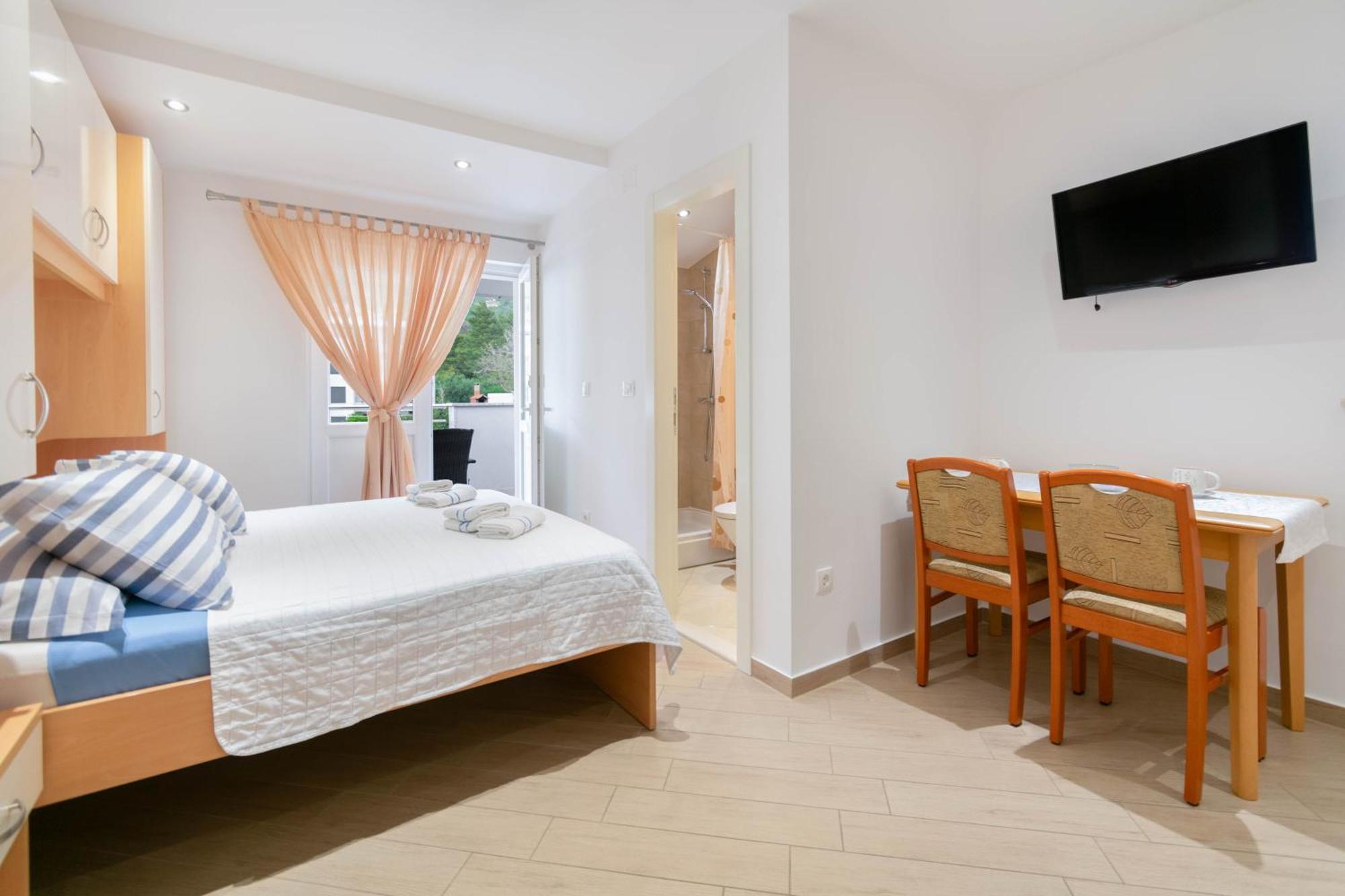 Studio Apartmani Dora Makarska Exterior photo