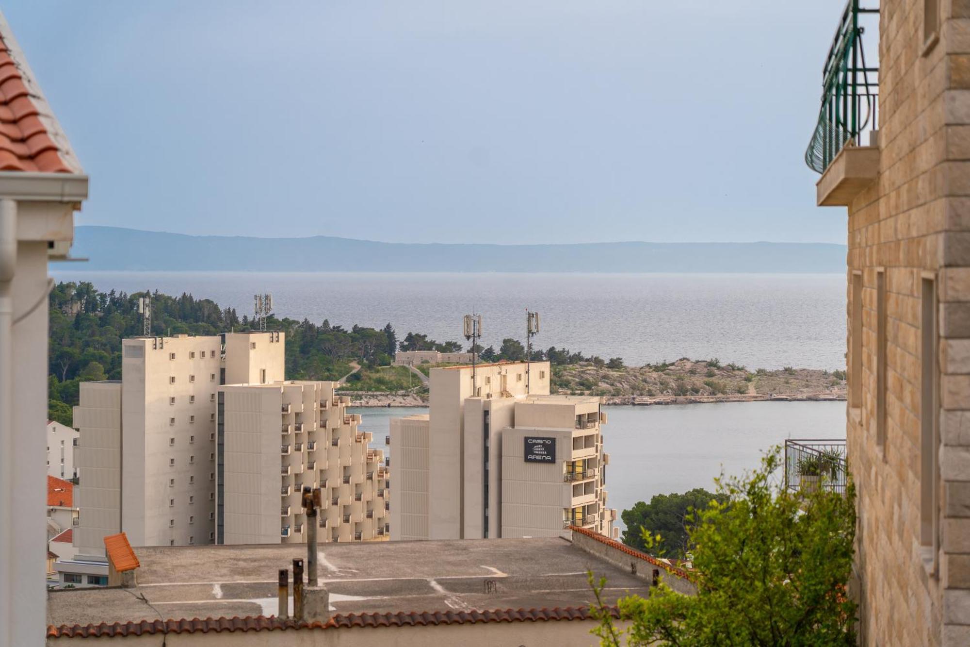 Studio Apartmani Dora Makarska Exterior photo
